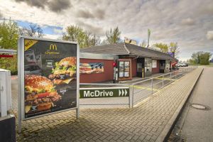 Aussenansicht McDonald's Breisach am Rhein